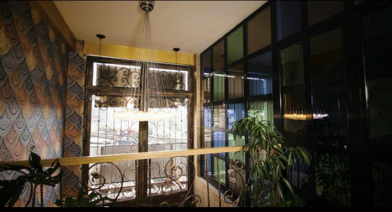 Golden Bed Addis Hotel Esterno foto